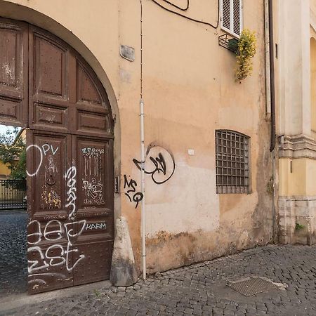 Trastevere Charming Duplex Рим Экстерьер фото